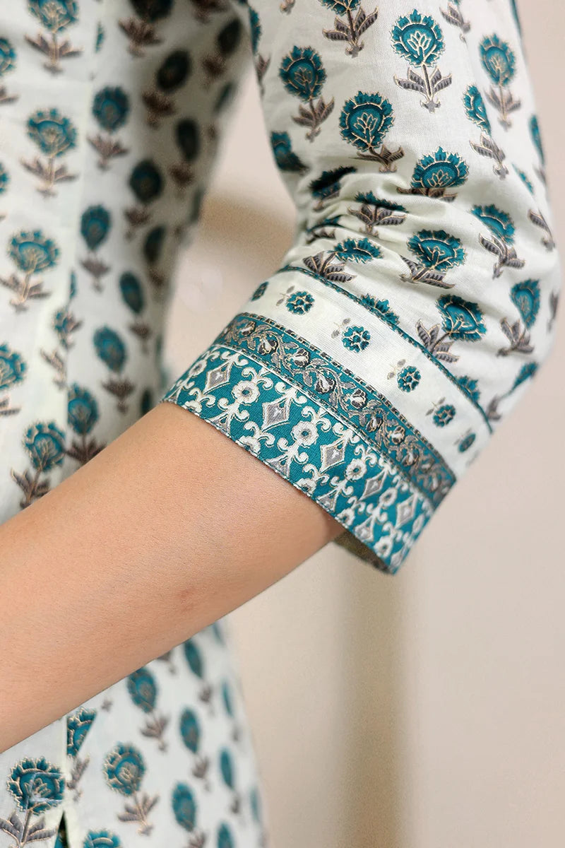 Green Butta Gold Printed Straight Kurta with Trouser
