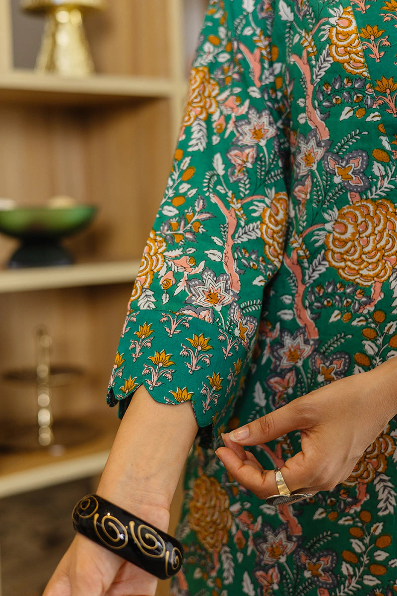 Dark Green Floral Printed Cotton Straight Kurta