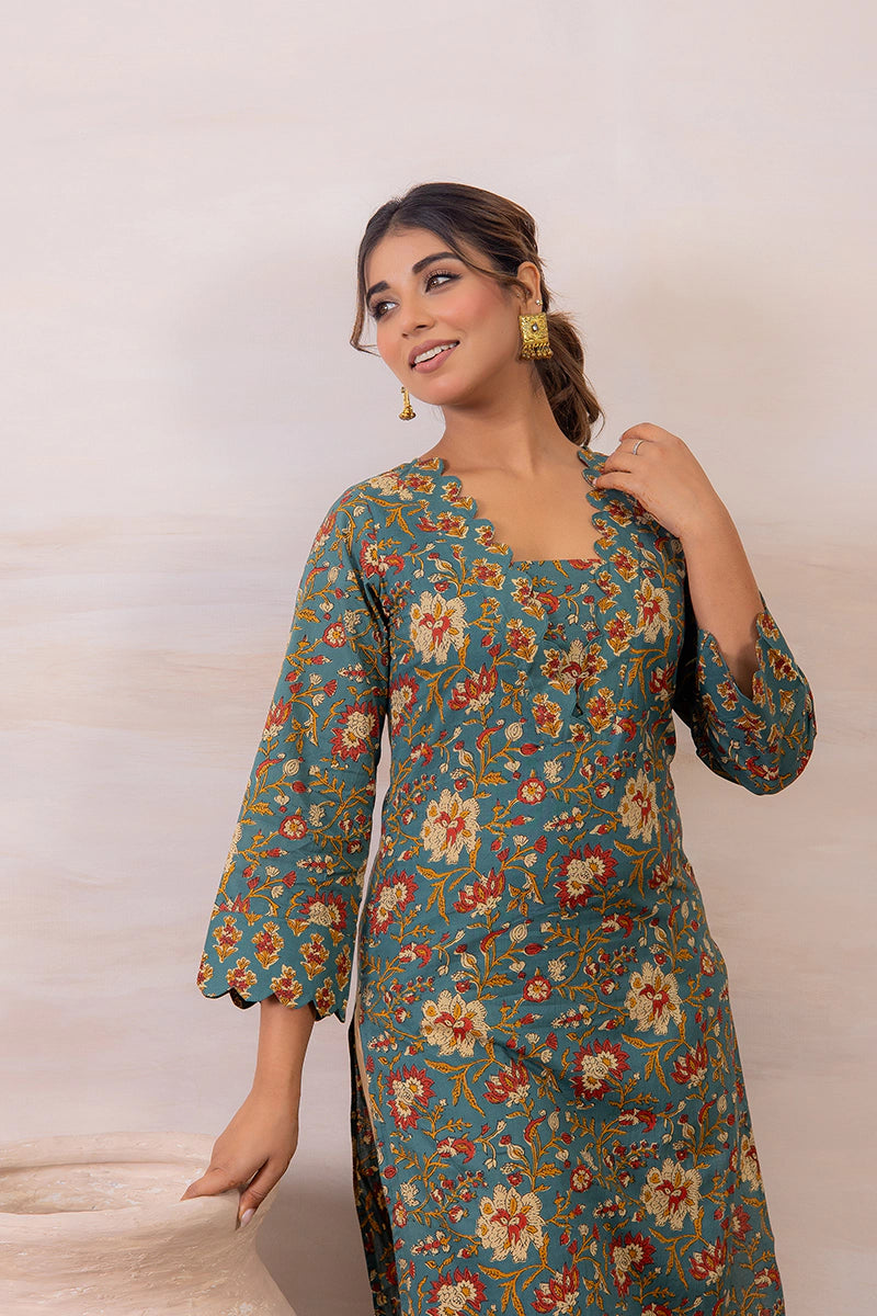 Green Floral Printed Cotton Straight Kurta