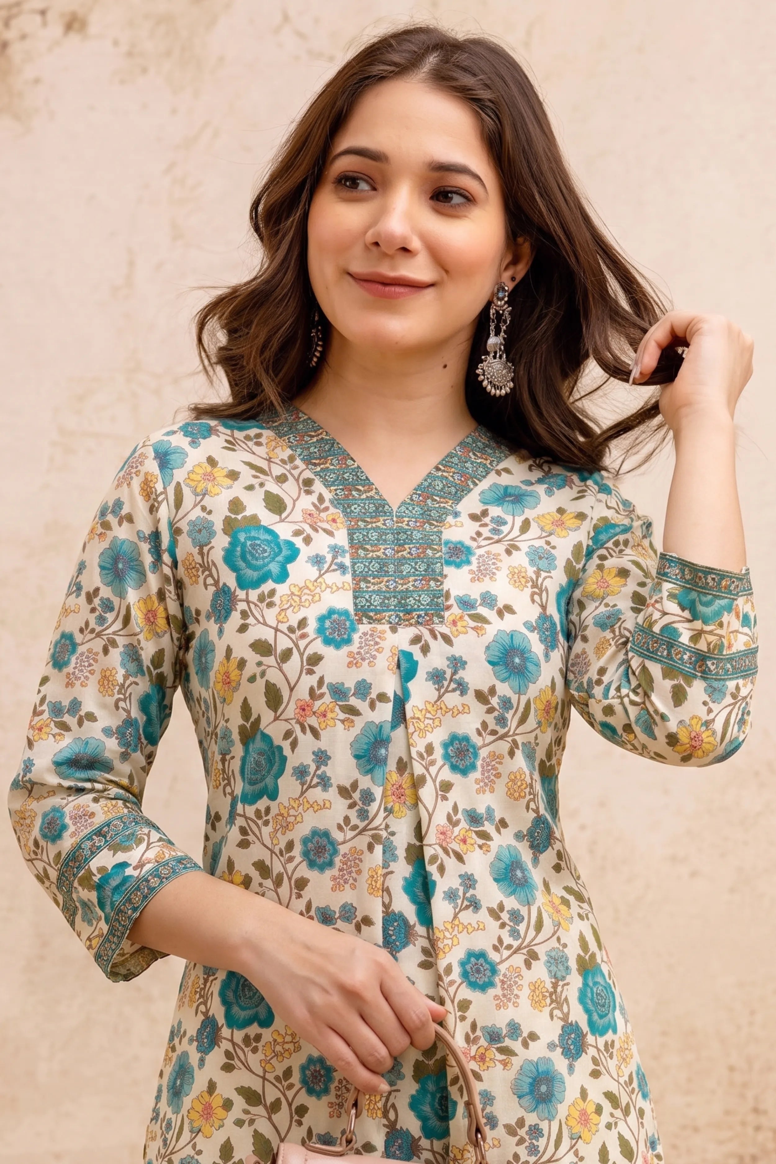 Green Floral V-Neck Hand Printed Straight Kurta