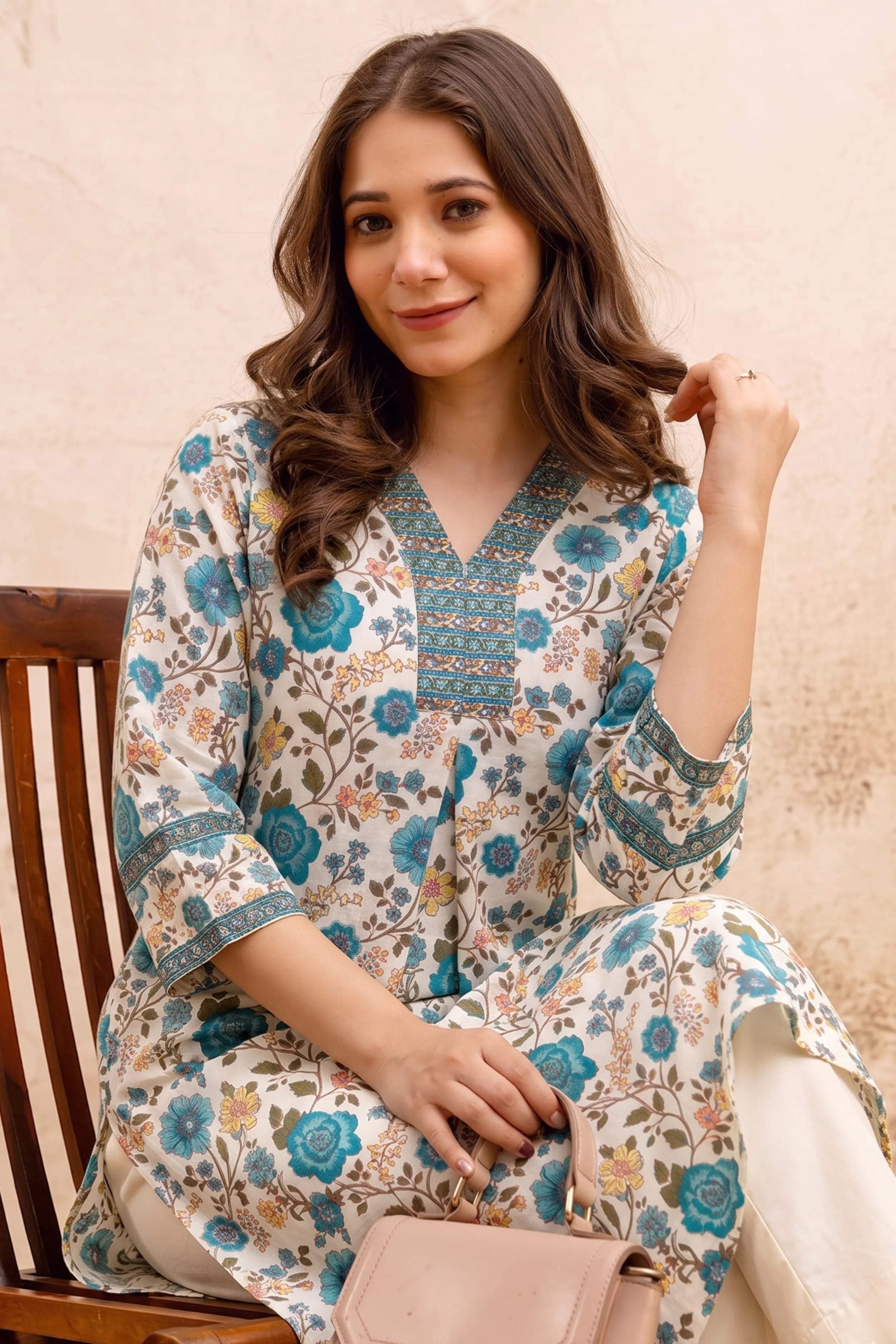 Green Floral V-Neck Hand Printed Straight Kurta