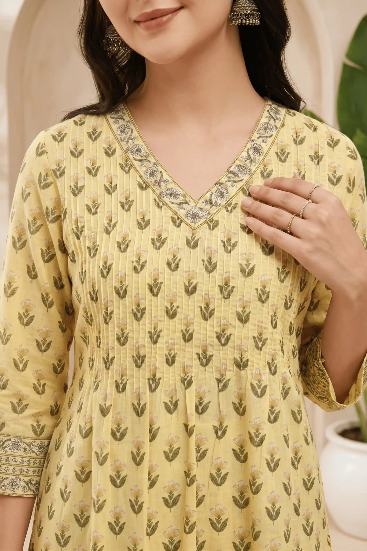 Yellow V neck Hand Printed Kurta Set (2 PCS)
