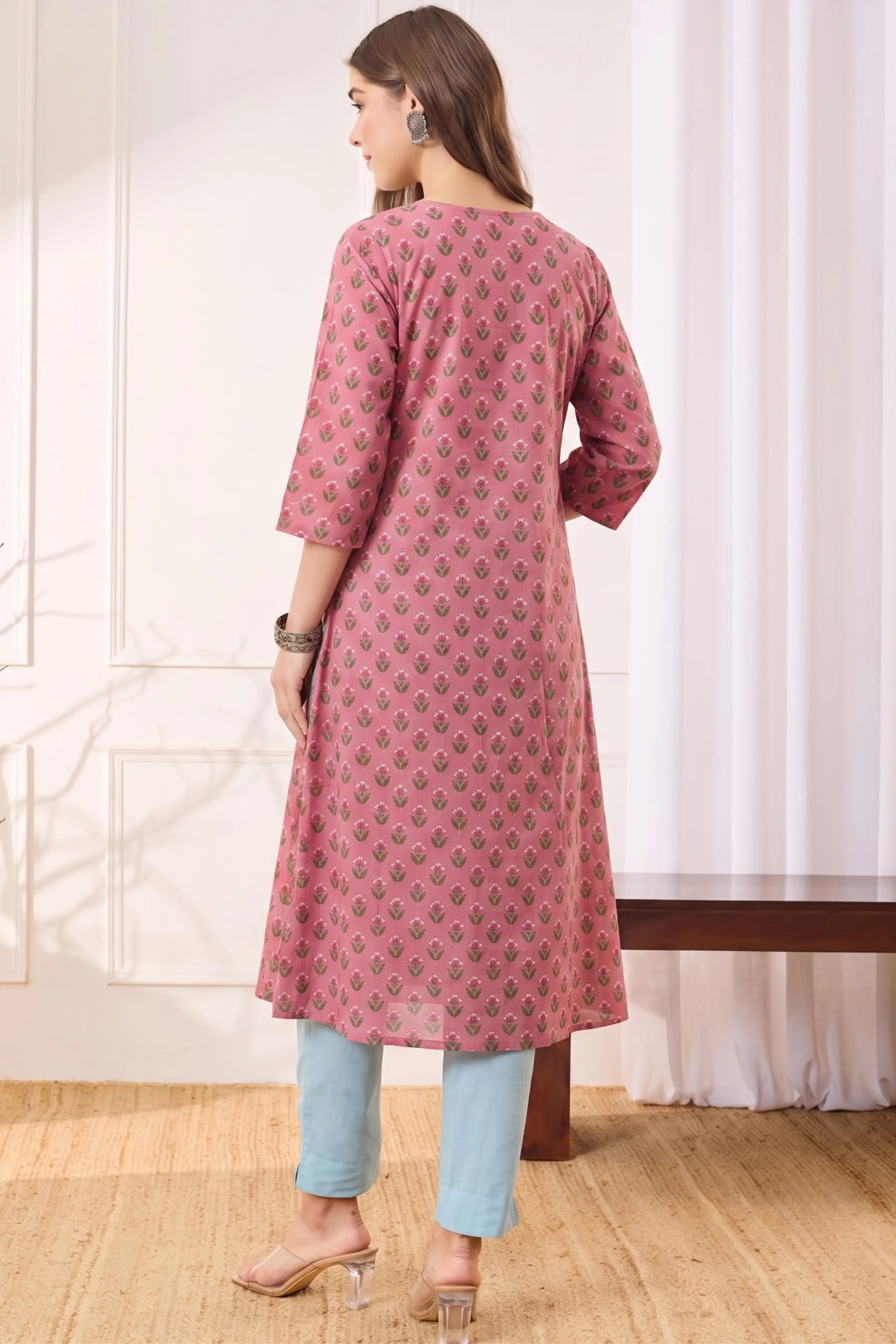 Pink A line kurta With Pocket