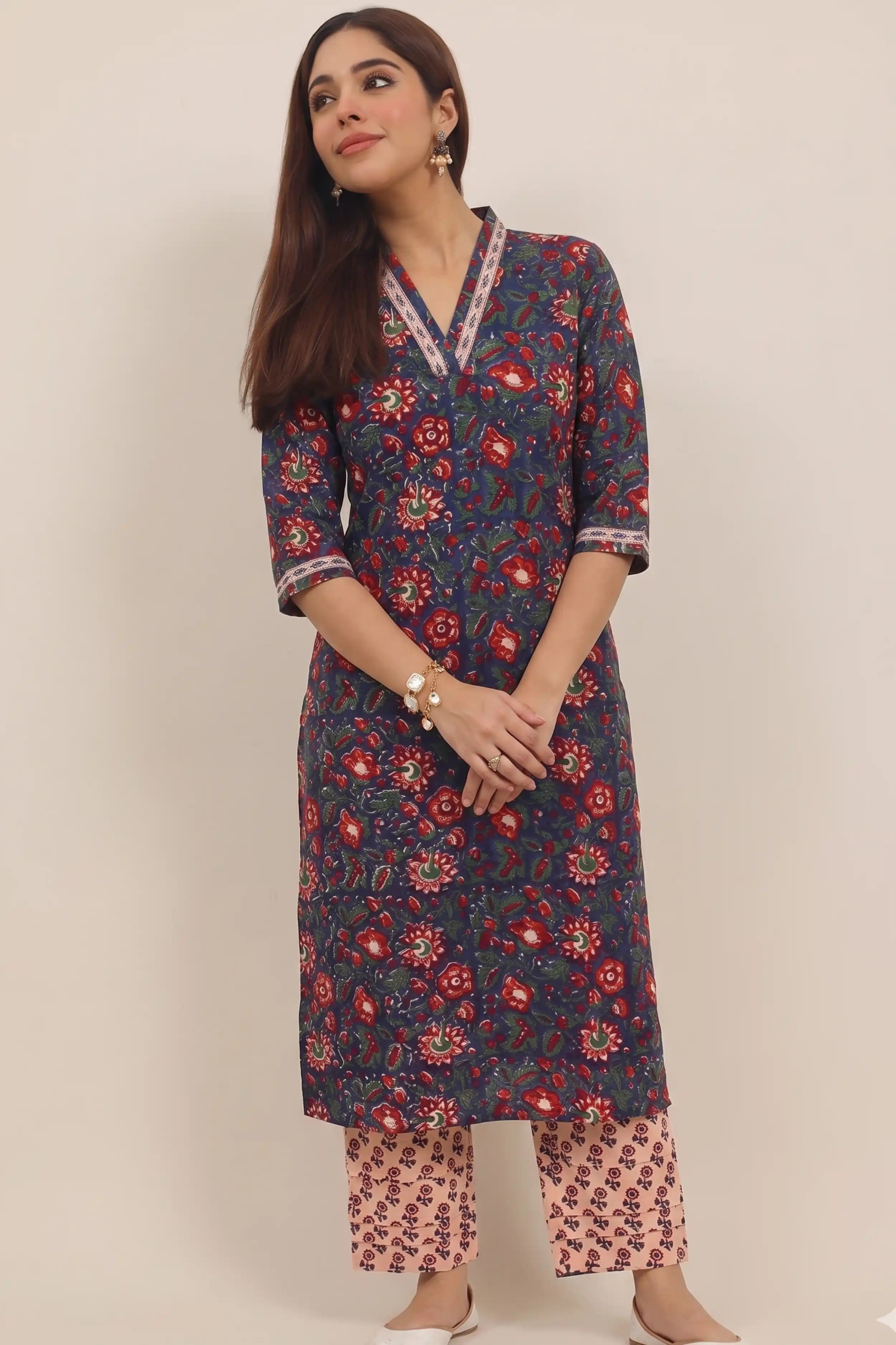 Blue Hand Block Printed Straight Cotton Kurta Pant Set (2 Pcs)
