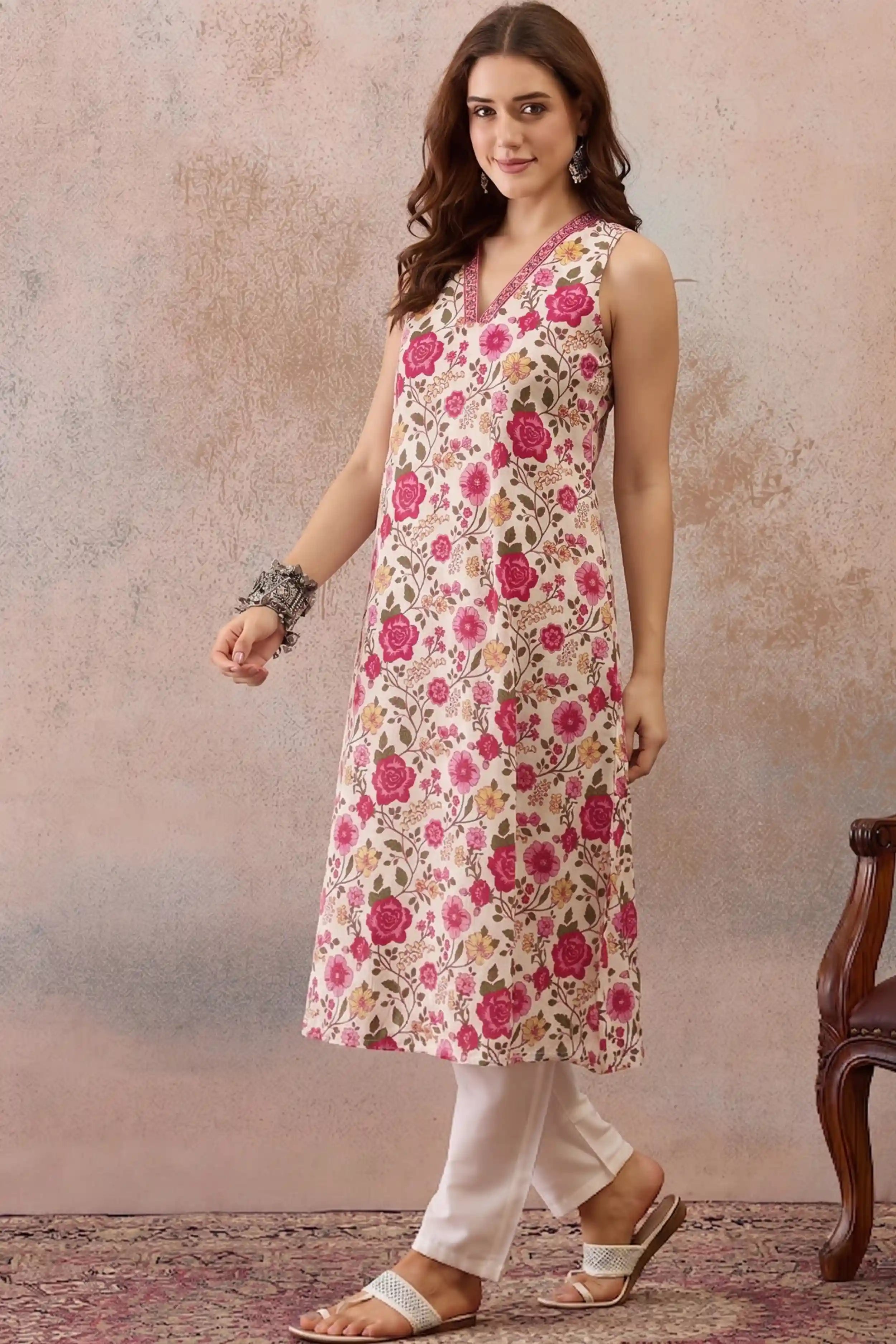 Pink V-Neck Sleeveless A line kurta With Pocket