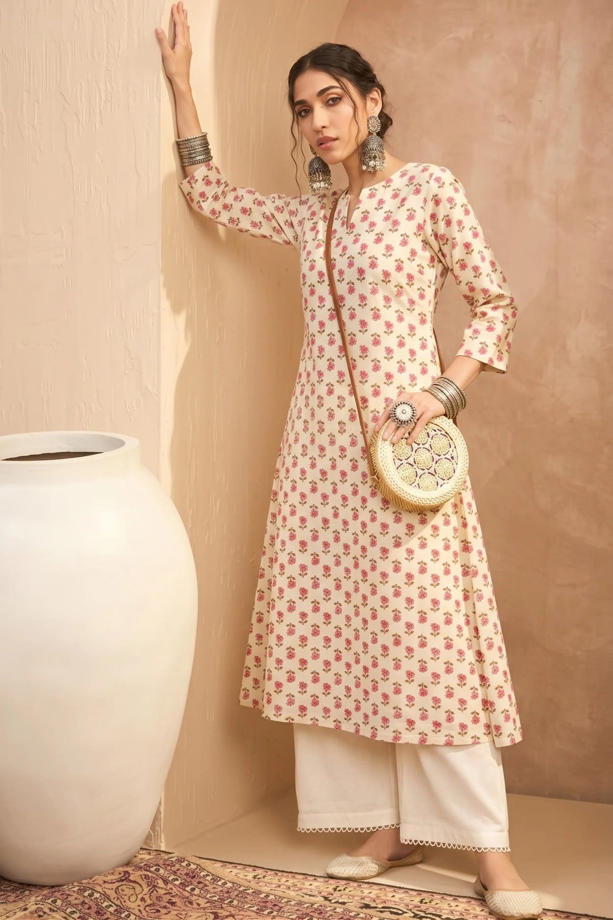 Cream Pink A line kurta With Pocket