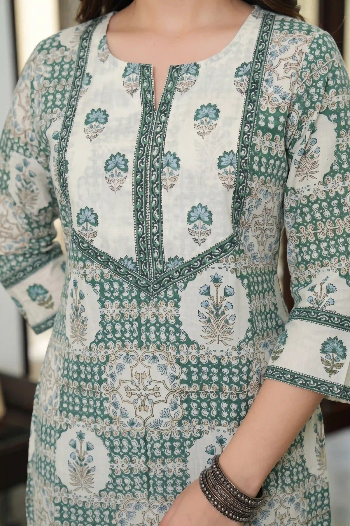 Green Hand Printed Straight cotton Kurta
