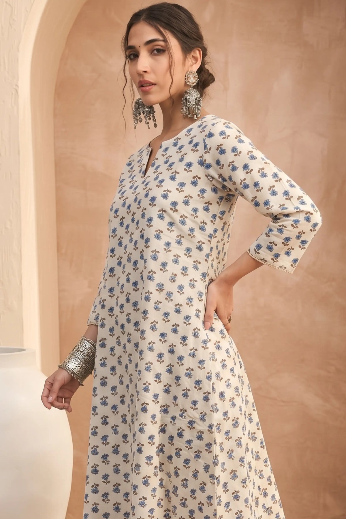 Cream Blue A line kurta With Pocket