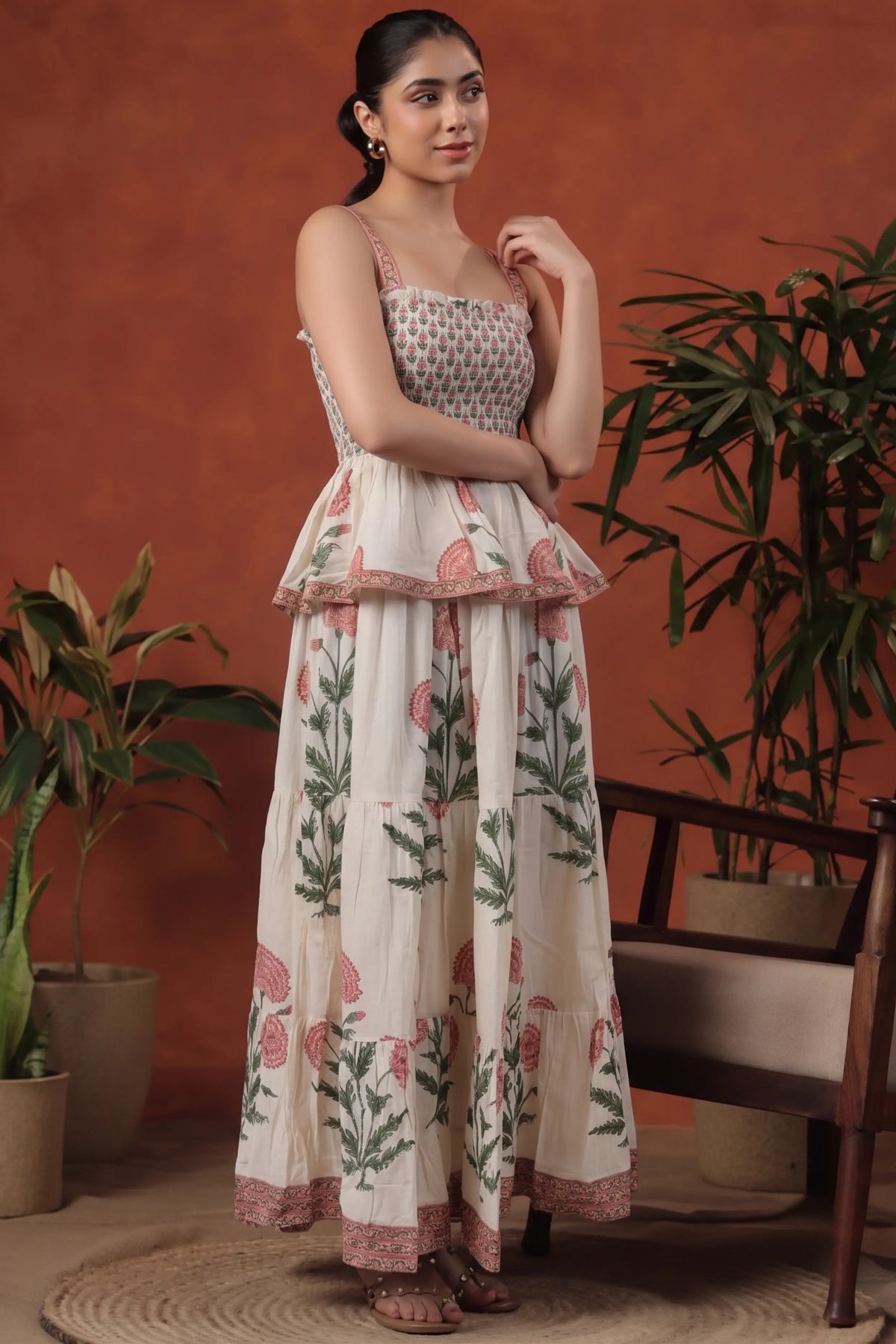 Peach Square Neck Sleeveless Dress