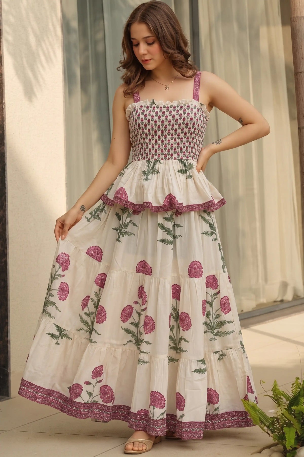 Pink Square Neck Sleeveless Dress