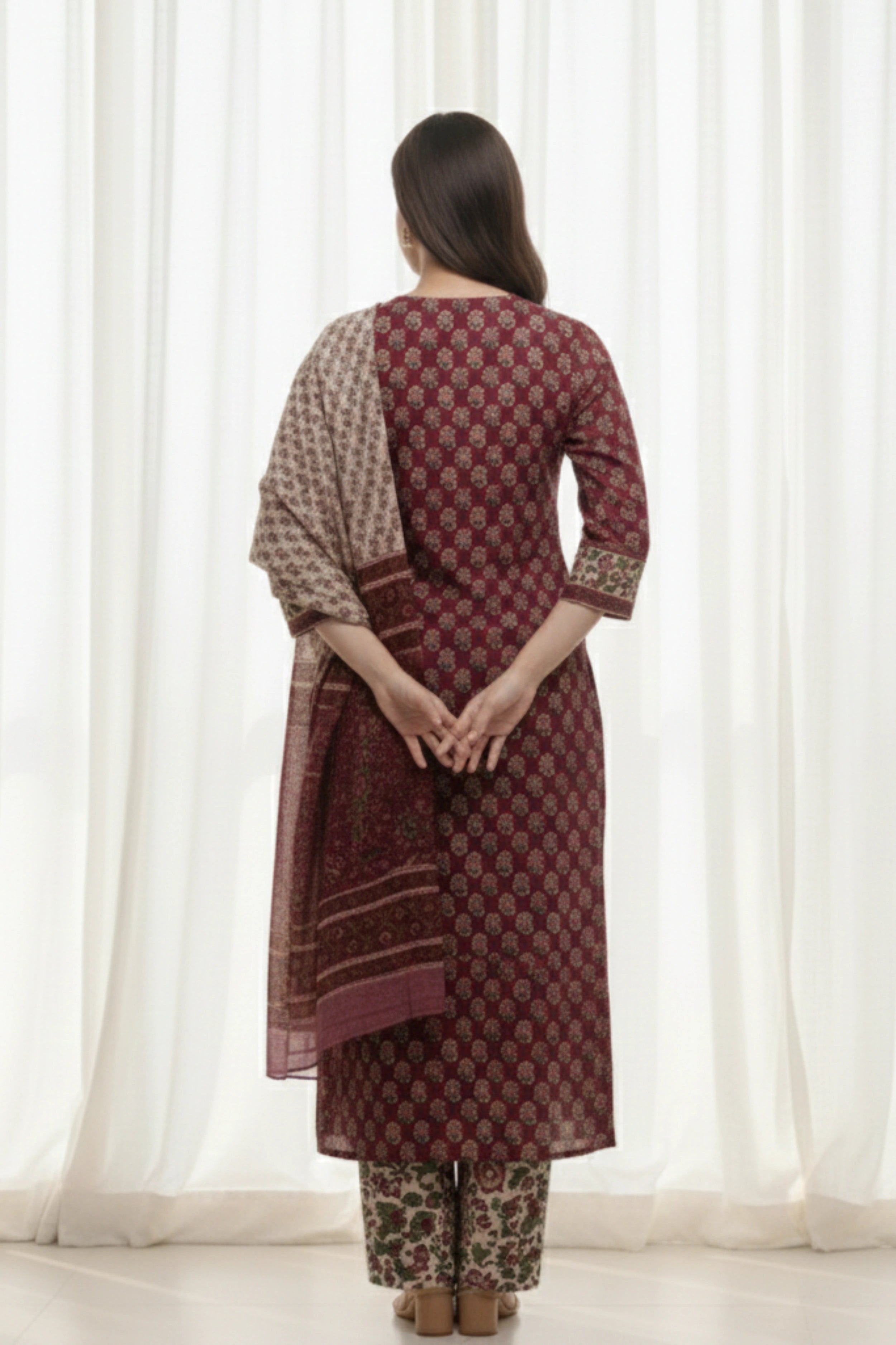 Maroon Straight Kurta Set with Chiffon Dupatta